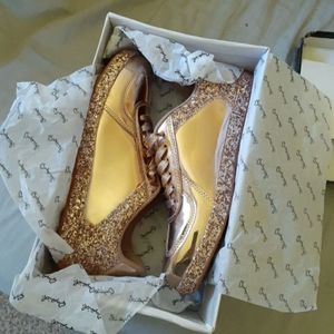 Rose Gold Shoes ! 🌟